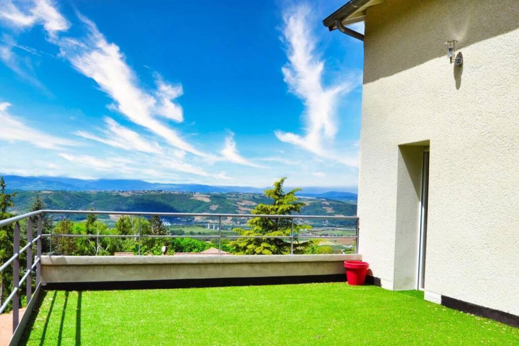 Villa Complete Au Calme Avec Vue Imprenable Beausemblant Exterior photo