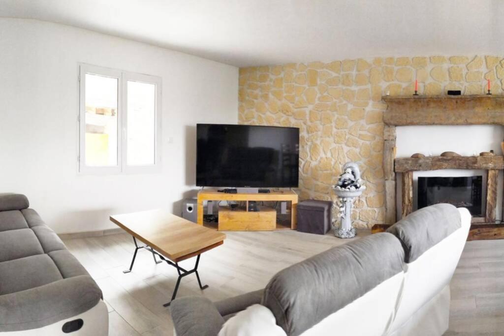 Villa Complete Au Calme Avec Vue Imprenable Beausemblant Exterior photo